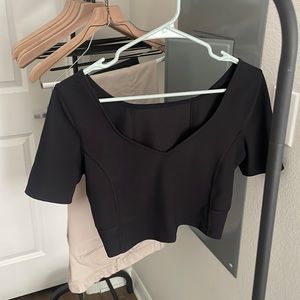 Lululemon Cropped Tee